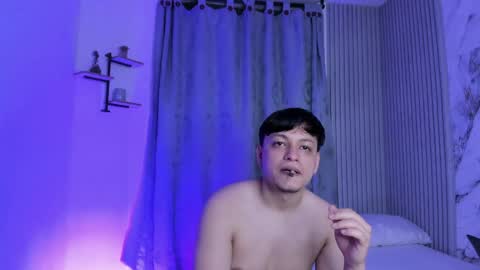 Snapshot of raiderandroxie1 chatting on 10, 6, 2026 raiderandroxie1 online show from 10, 6, 2026