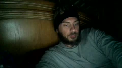 Snapshot of raidersman757 chatting on 26, 3, 2026 hitman online show from 26, 3, 2026