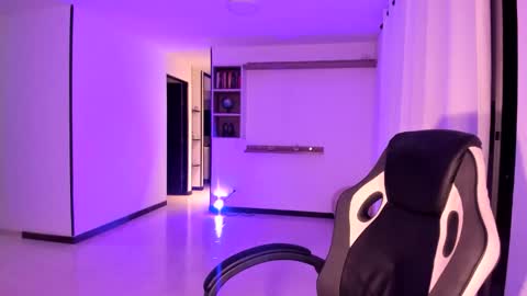 Jennyindependent model . online show from 10, 1, 2026