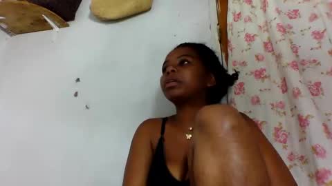 Snapshot of raissa38 chatting on 10, 11, 2025 raissa38 online show from 10, 11, 2025