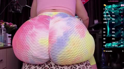 Snapshot of raissa_sky26 chatting on 17, 1, 2025 Laura online show from 17, 1, 2025