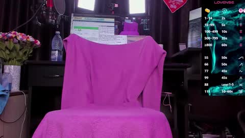 Laura online show from 21, 12, 2025