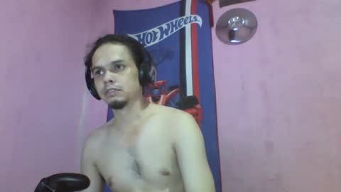 Snapshot of raku2386 chatting on 21, 10, 2025 Ken online show from 21, 10, 2025