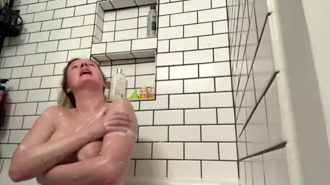 Rami online show from 4, 12, 2025