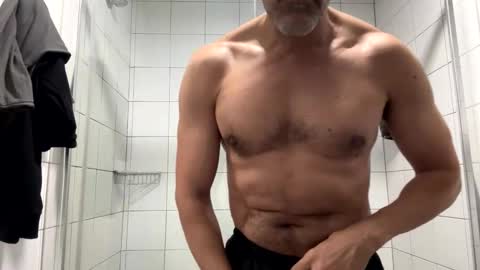 Snapshot of ramix95 chatting on 29, 9, 2025 ramix95 online show from 29, 9, 2025