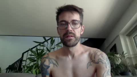 Snapshot of ramler0815 chatting on 29, 5, 2026 ramler0815 online show from 29, 5, 2026
