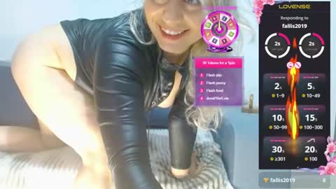 Snapshot of ramonaanca99 chatting on 22, 6, 2026 Kim-Hot-Girl online show from 22, 6, 2026