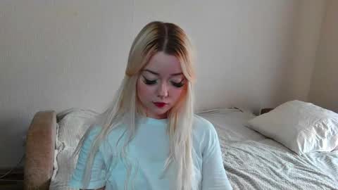 Snapshot of ramonadellavalle chatting on 6, 6, 2026 10Kay online show from 6, 6, 2026