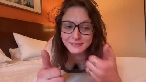 Snapshot of ramonaquinn chatting on 1, 4, 2026 RAMONA Q online show from 1, 4, 2026