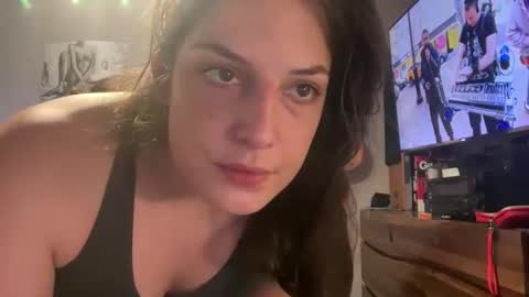 Snapshot of ramonaquinn chatting on 13, 4, 2026 RAMONA Q online show from 13, 4, 2026