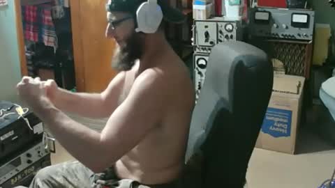 Snapshot of randalltotazz chatting on 18, 4, 2026 Randall online show from 18, 4, 2026