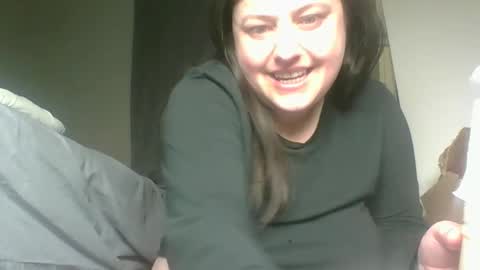 Snapshot of randicandi96 chatting on 19, 3, 2026 randicandi96 online show from 19, 3, 2026
