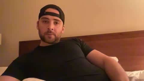 Snapshot of randomdude5950 chatting on 5, 11, 2025 randomdude5950 online show from 5, 11, 2025