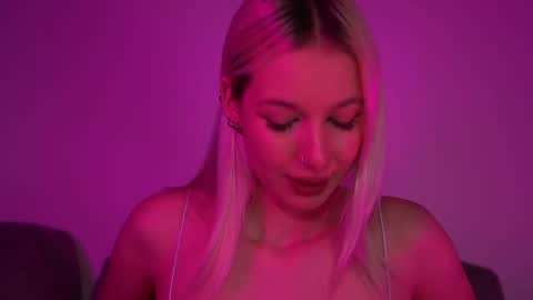 Snapshot of rany_thompson chatting on 23, 4, 2026 Rany Thompson online show from 23, 4, 2026