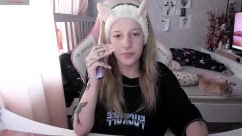 Snapshot of rapunzel_cute chatting on 7, 6, 2026 Rapunzel online show from 7, 6, 2026