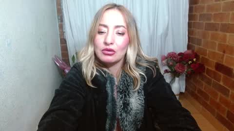 Raquel online show from 30, 1, 2025