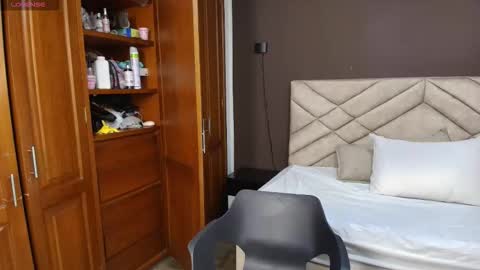 Raquel online show from 29, 10, 2025