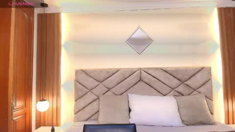 Snapshot of raqueljones_ chatting on 26, 4, 2026 Raquel online show from 26, 4, 2026