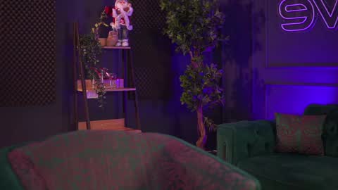 Snapshot of raquellevon chatting on 28, 12, 2024 Raquelle online show from 28, 12, 2024
