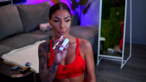 Raquelle online show from 11, 2, 2026