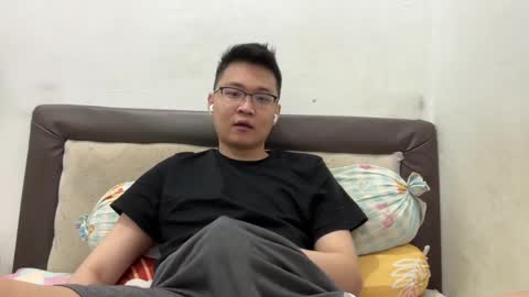 randomnaut online show from 8, 12, 2024