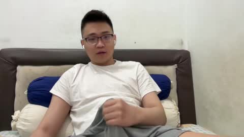 randomnaut online show from 9, 1, 2025