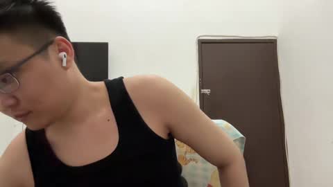 randomnaut online show from 15, 2, 2025