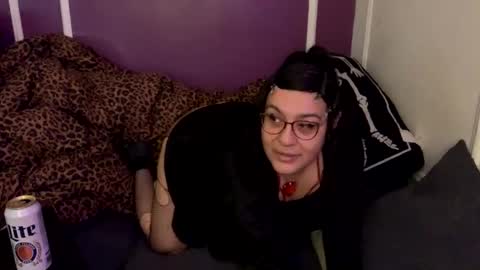 Rattlesnake Bitch 666 online show from 29, 11, 2025