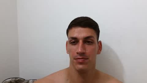 Snapshot of raul240335 chatting on 26, 4, 2026 Raul online show from 26, 4, 2026