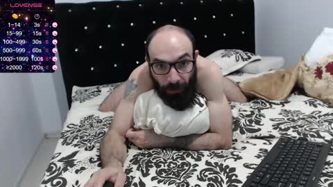 Snapshot of raul27big chatting on 1, 3, 2025 RaulWildBoy27 online show from 1, 3, 2025