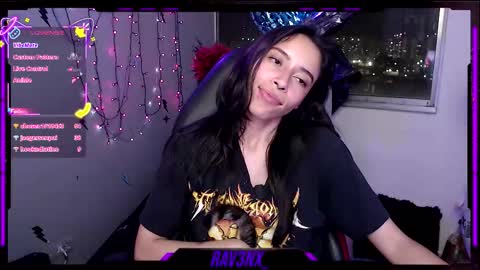 Snapshot of rav3nx_ chatting on 8, 3, 2026 online show from 8, 3, 2026