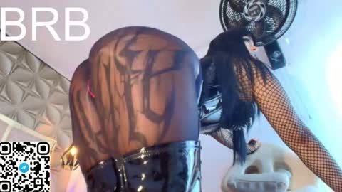   online show from 20, 11, 2025