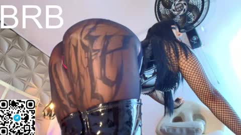 Snapshot of rave_paradise chatting on 7, 1, 2026 online show from 7, 1, 2026
