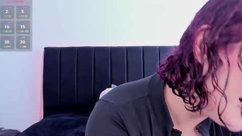 Snapshot of raven__white1 chatting on 30, 1, 2025 Raven online show from 30, 1, 2025