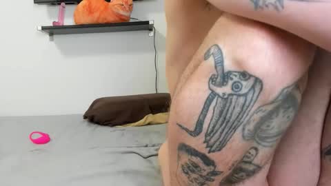 Snapshot of raveneusbiter chatting on 4, 3, 2026 Raveneusbiter online show from 4, 3, 2026