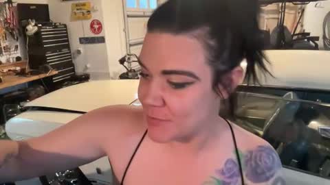 Snapshot of ravenrayyy chatting on 18, 5, 2026 Raven Ray online show from 18, 5, 2026