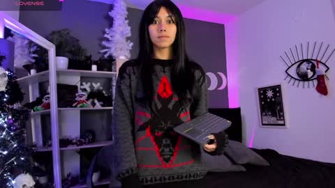 Raven Witch online show from 28, 12, 2024