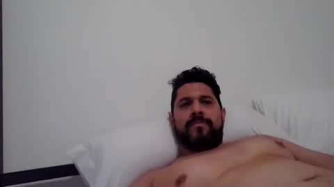 Snapshot of ravic2023 chatting on 19, 11, 2025 ravic2023 online show from 19, 11, 2025