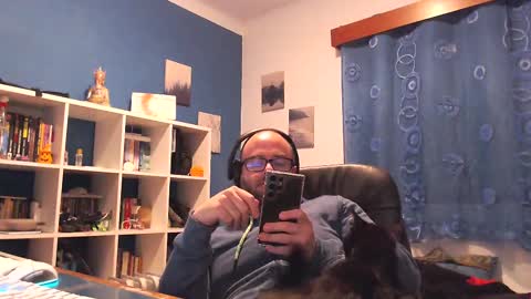 Snapshot of ravingr3d3 chatting on 6, 3, 2025 ravingr3d3 online show from 6, 3, 2025