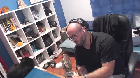 Snapshot of ravingr3d3 chatting on 20, 10, 2025 ravingr3d3 online show from 20, 10, 2025