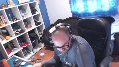 Snapshot of ravingr3d3 chatting on 31, 10, 2025 ravingr3d3 online show from 31, 10, 2025