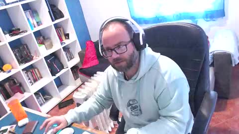 Snapshot of ravingr3d3 chatting on 2, 12, 2025 ravingr3d3 online show from 2, 12, 2025