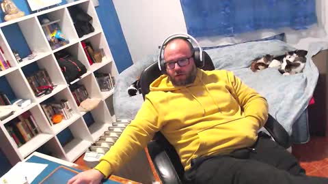 ravingr3d3 online show from 19, 2, 2026