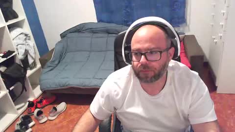 Snapshot of ravingr3d3 chatting on 14, 5, 2026 ravingr3d3 online show from 14, 5, 2026
