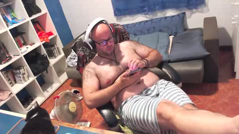 Snapshot of ravingr3d3 chatting on 26, 5, 2026 ravingr3d3 online show from 26, 5, 2026