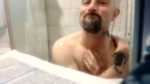Snapshot of rawdillz121 chatting on 16, 6, 2026 Down under guy online show from 16, 6, 2026