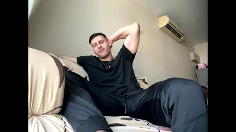 Snapshot of rawdr3 chatting on 2, 2, 2026 rawdr3 online show from 2, 2, 2026