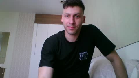 Snapshot of rawdr3 chatting on 2, 4, 2026 rawdr3 online show from 2, 4, 2026