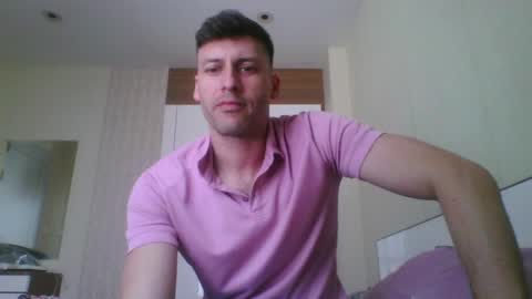 Snapshot of rawdr3 chatting on 7, 4, 2026 rawdr3 online show from 7, 4, 2026