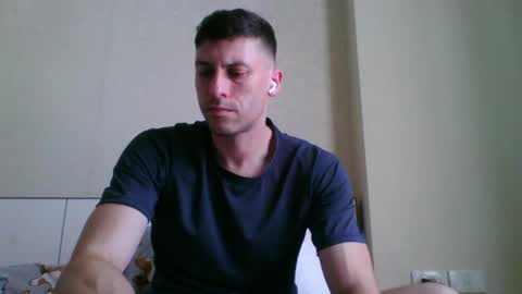 Snapshot of rawdr3 chatting on 6, 5, 2026 rawdr3 online show from 6, 5, 2026